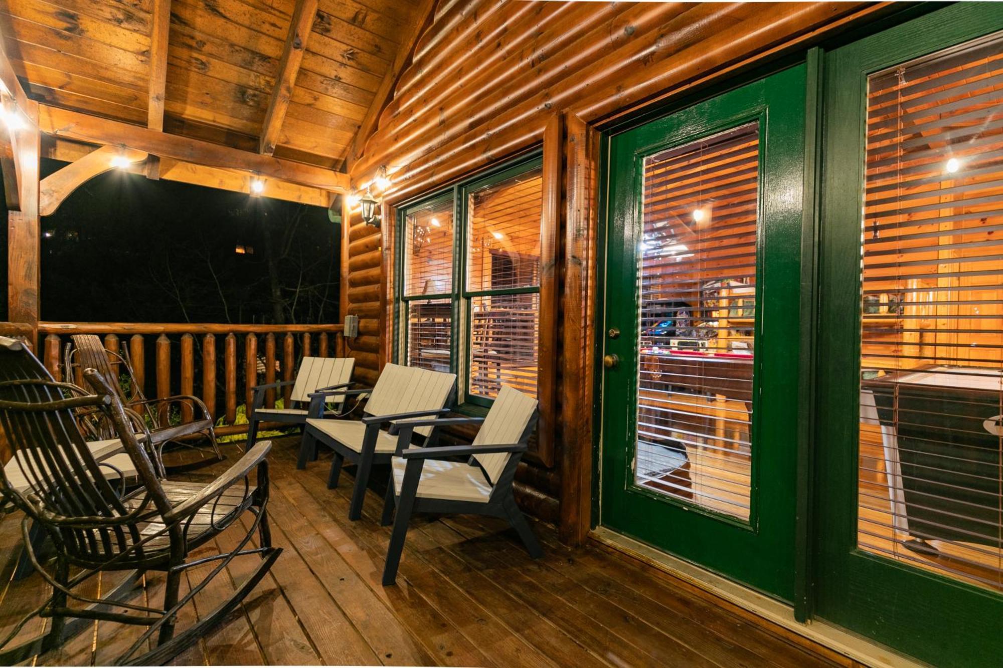 Spacious Resort Log Cabin, Easy Drive, Hot Tub, Arcade Gameroom, Mountain Vibe Gatlinburg Exterior foto