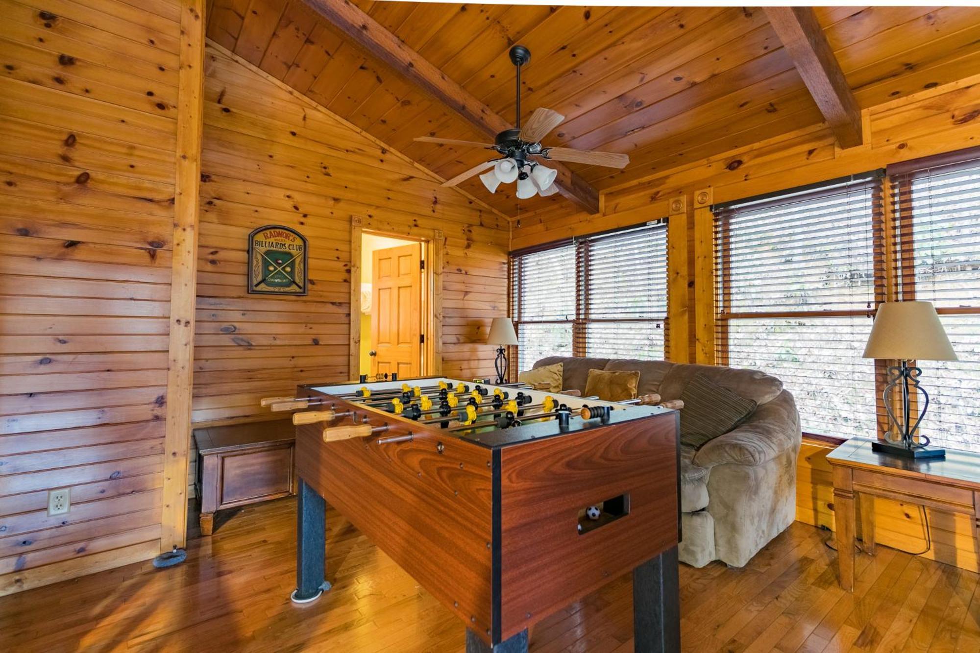 Spacious Resort Log Cabin, Easy Drive, Hot Tub, Arcade Gameroom, Mountain Vibe Gatlinburg Exterior foto
